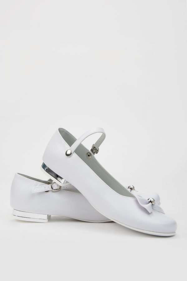 Białe buty komunijne, sandałki  z perłą